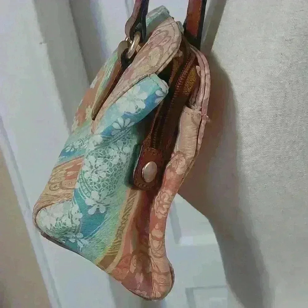 FOSSIL handbag - Picture 7 of 10